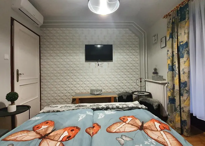 Pensjonat Agnes Vendeghazak Siofok-apartman 2 Siófok