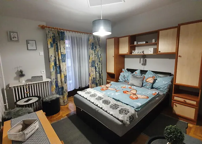 Agnes Vendeghazak Siofok-apartman 2 Pensjonat