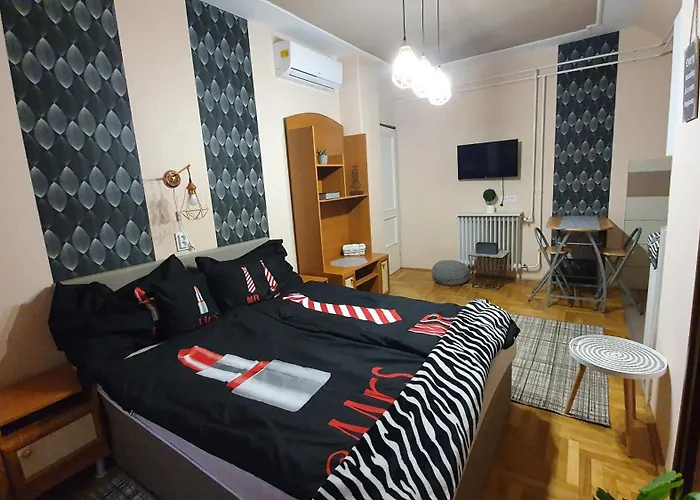 Agnes Vendeghazak Siofok-apartman 2 Pensjonat Siófok